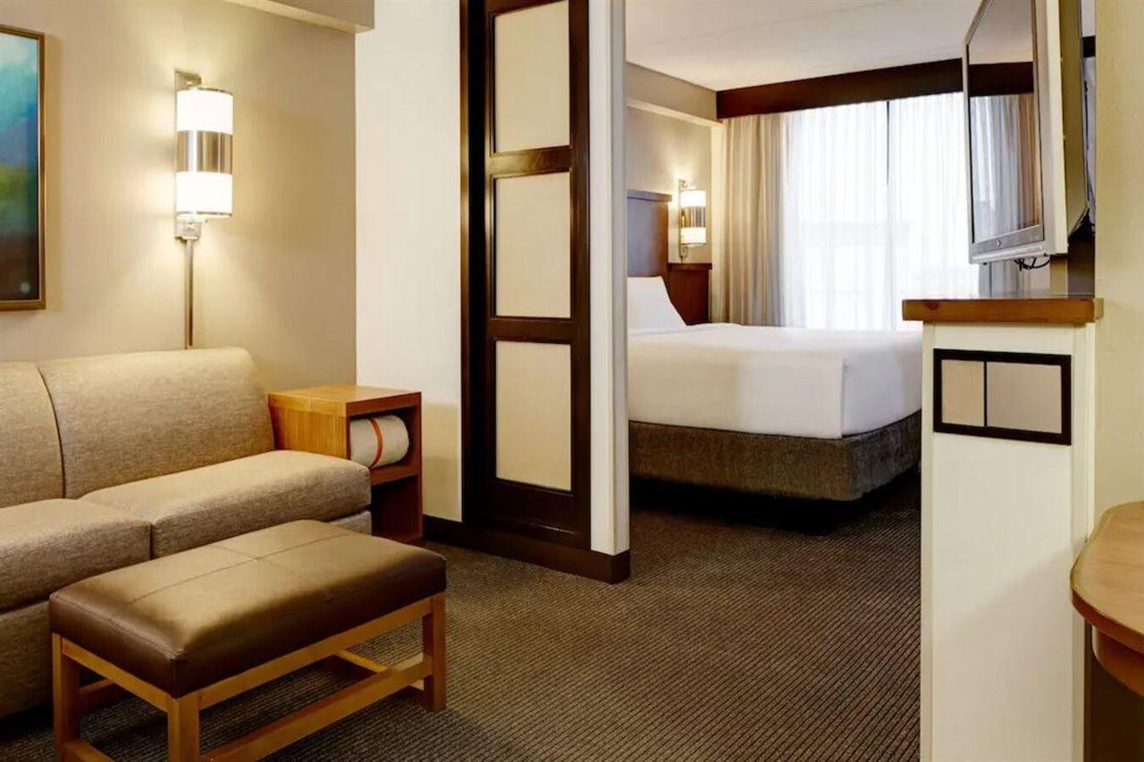 Hyatt Place North Raleigh Midtown Экстерьер фото