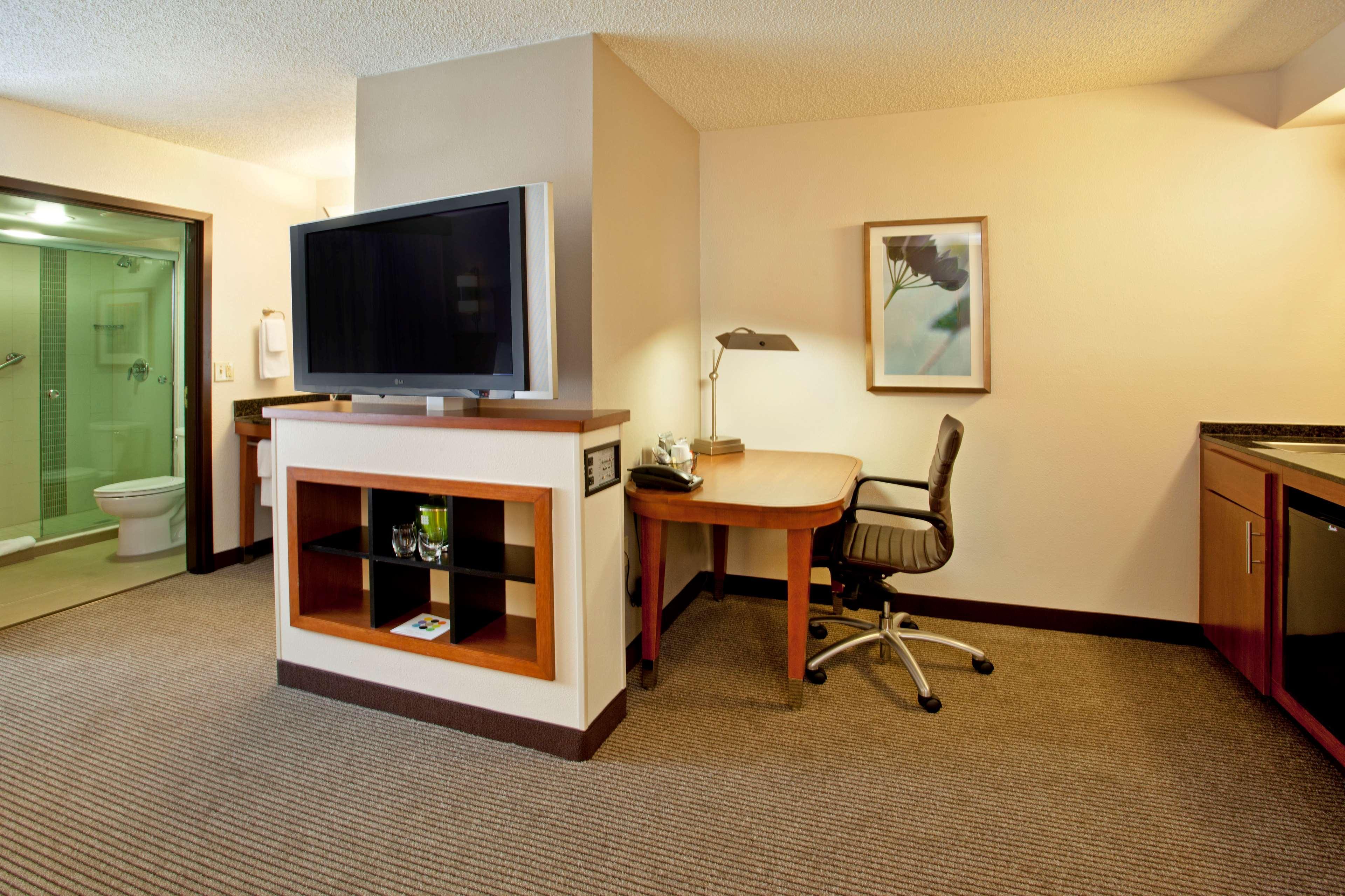 Hyatt Place North Raleigh Midtown Экстерьер фото