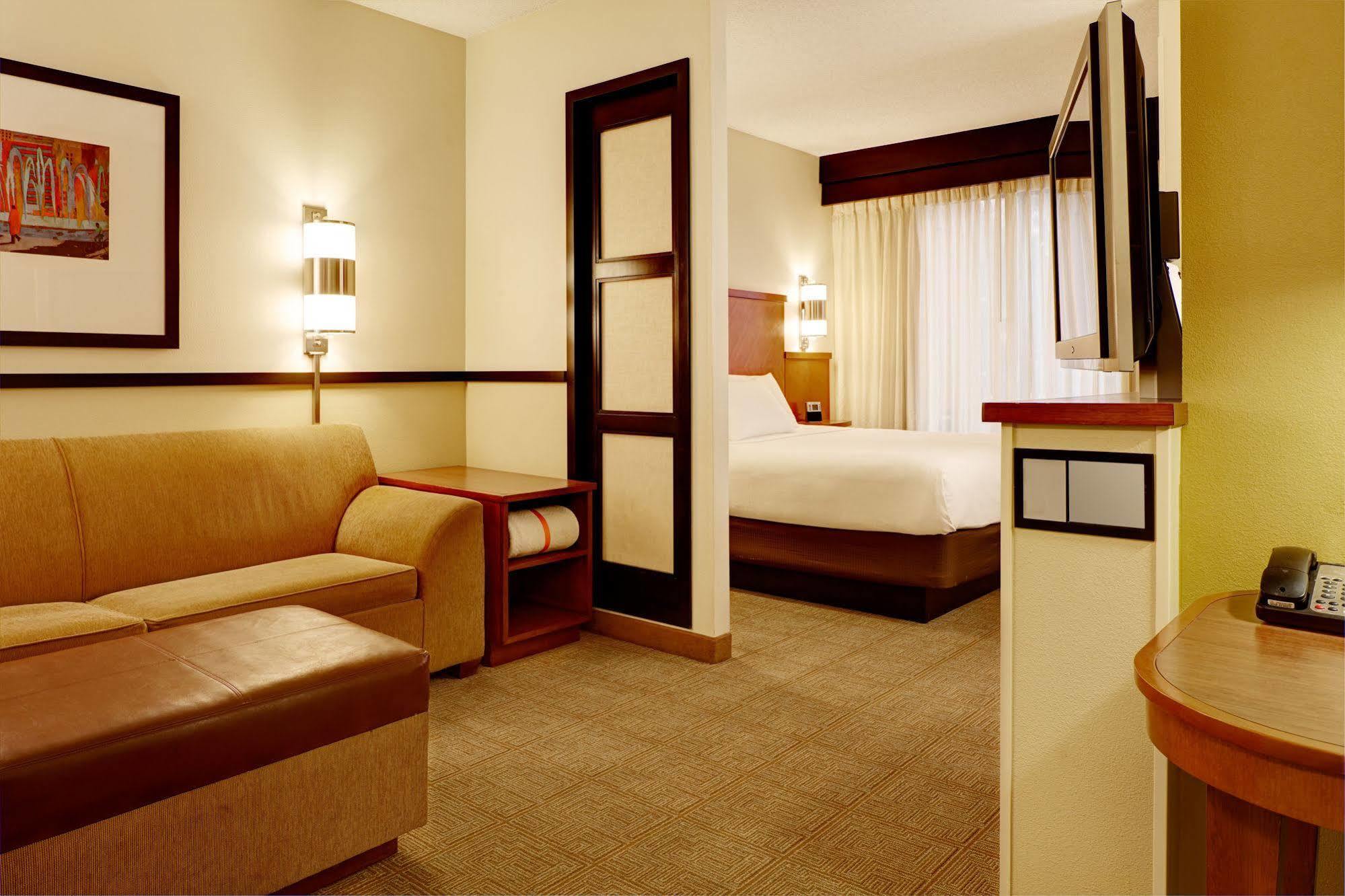 Hyatt Place North Raleigh Midtown Экстерьер фото