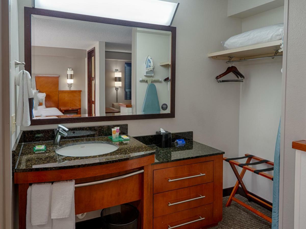 Hyatt Place North Raleigh Midtown Экстерьер фото